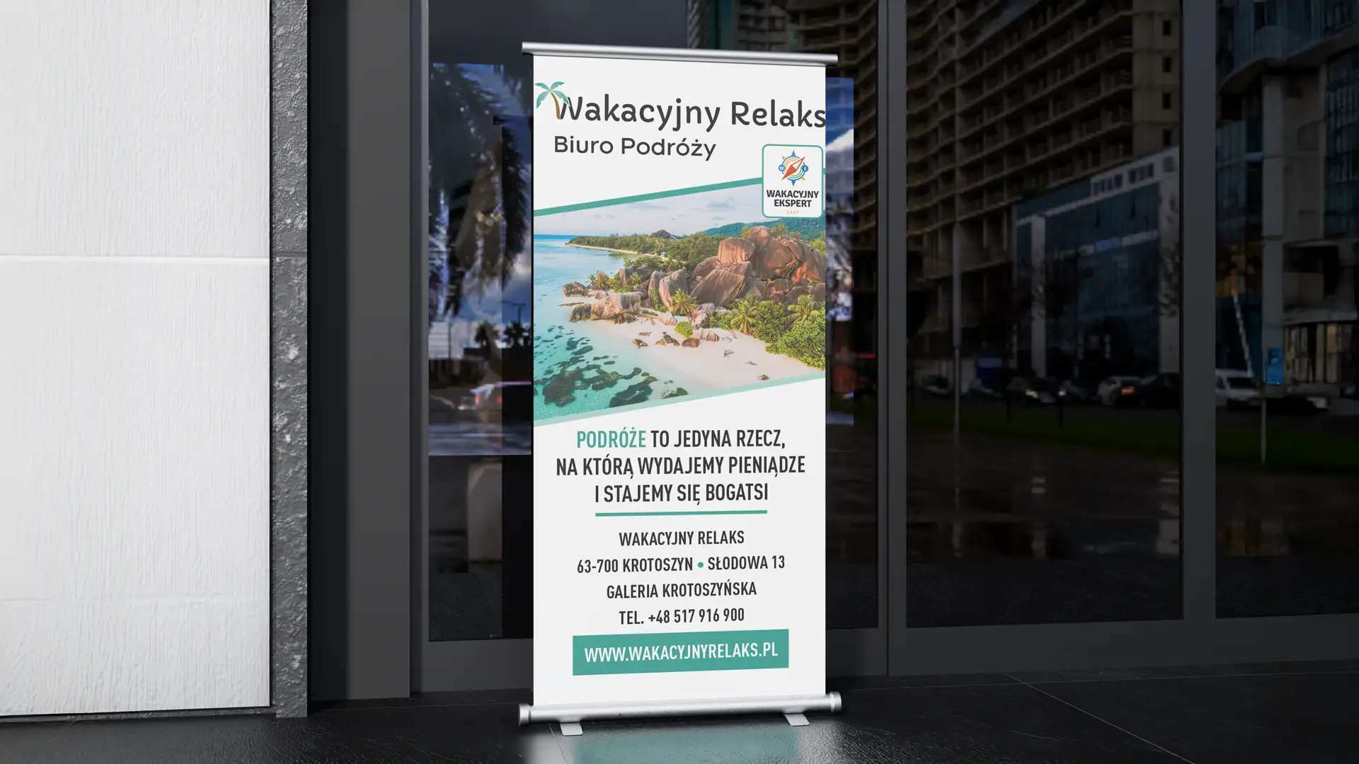 Projekt i druk roll-upu dla biura podróży Wakacyjny Relaks