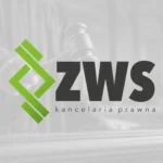 Logo ZWS Kancelaria Prawna z geometrycznym znakiem paragrafu na tle sędziowskiego młotka